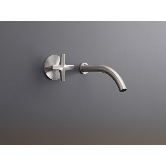 Cea Design Cross CRX 08 miscelatore progressivo a muro con bocca di erogazione | Edilceram Design